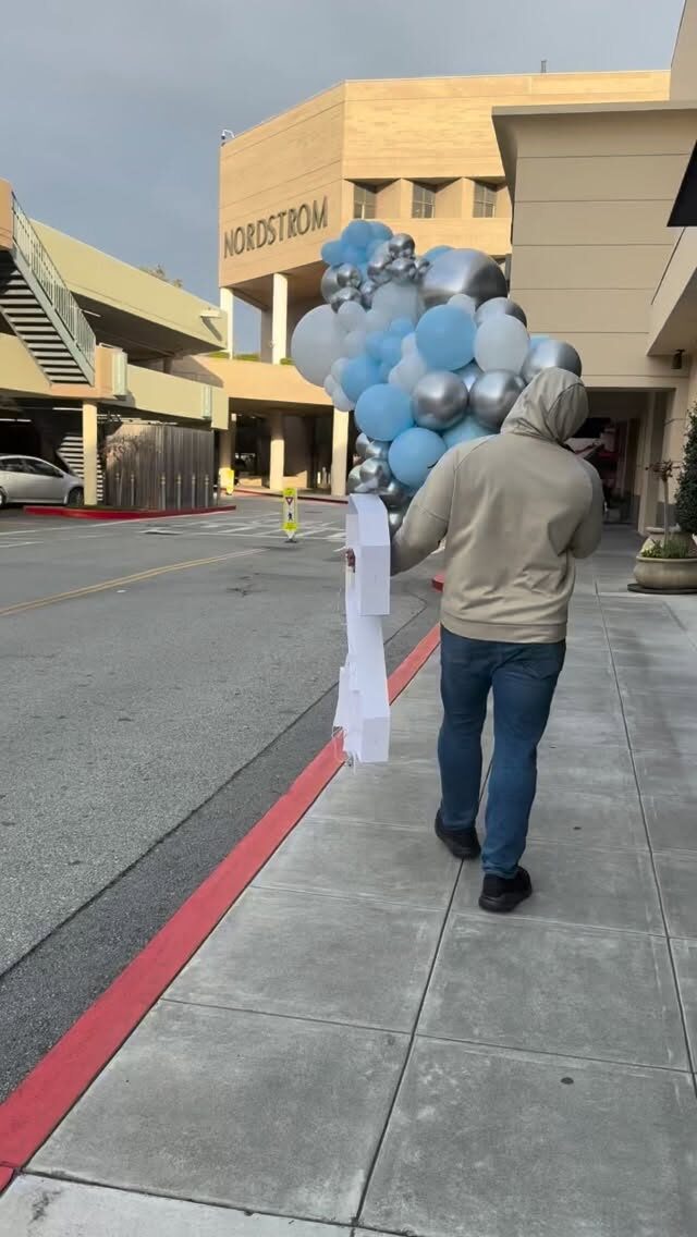 Instagram post from airlollipops. This post is in position 1.